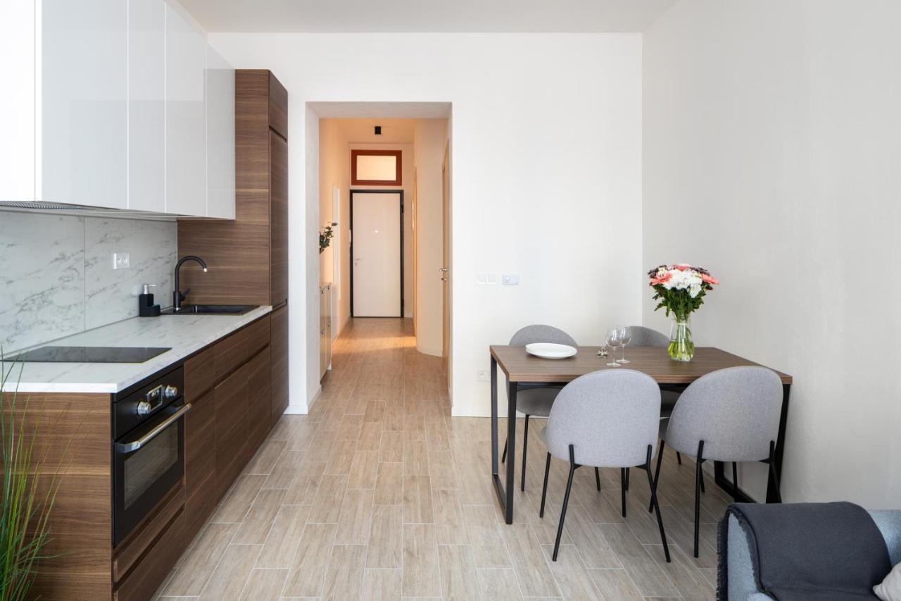 Prague Days - Minimalist Apartment - Easy City Access Dış mekan fotoğraf